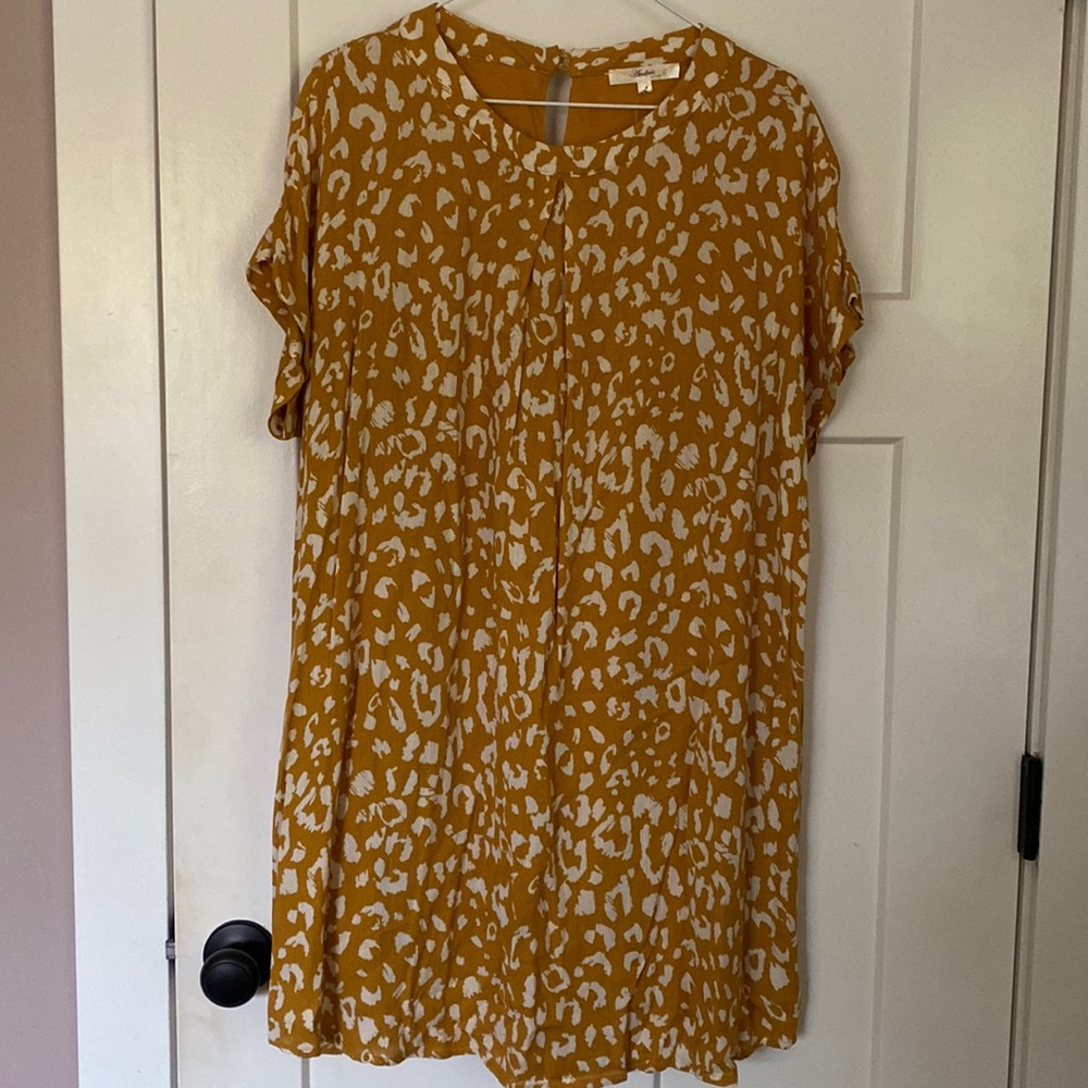Andree by Unit Leopard print dress New with tags! Size Large
